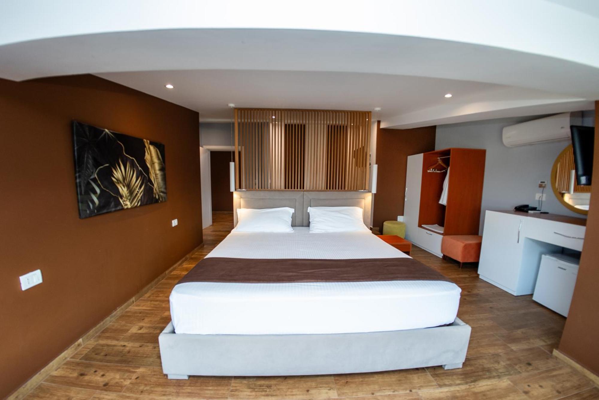 Olivar Hotel Tirana Selitë e Vogël Εξωτερικό φωτογραφία