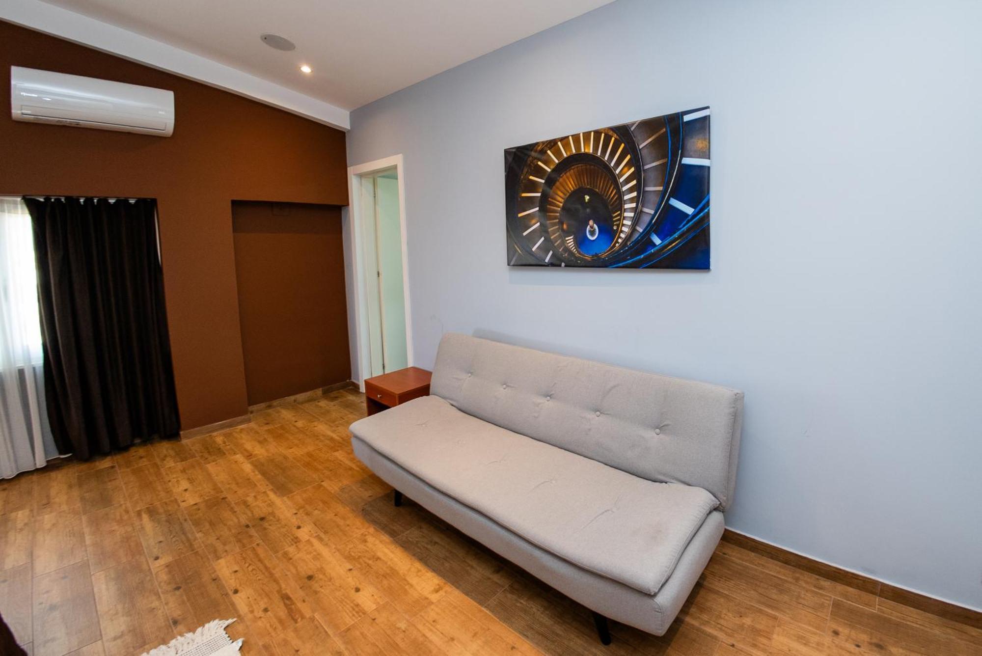 Olivar Hotel Tirana Selitë e Vogël Εξωτερικό φωτογραφία