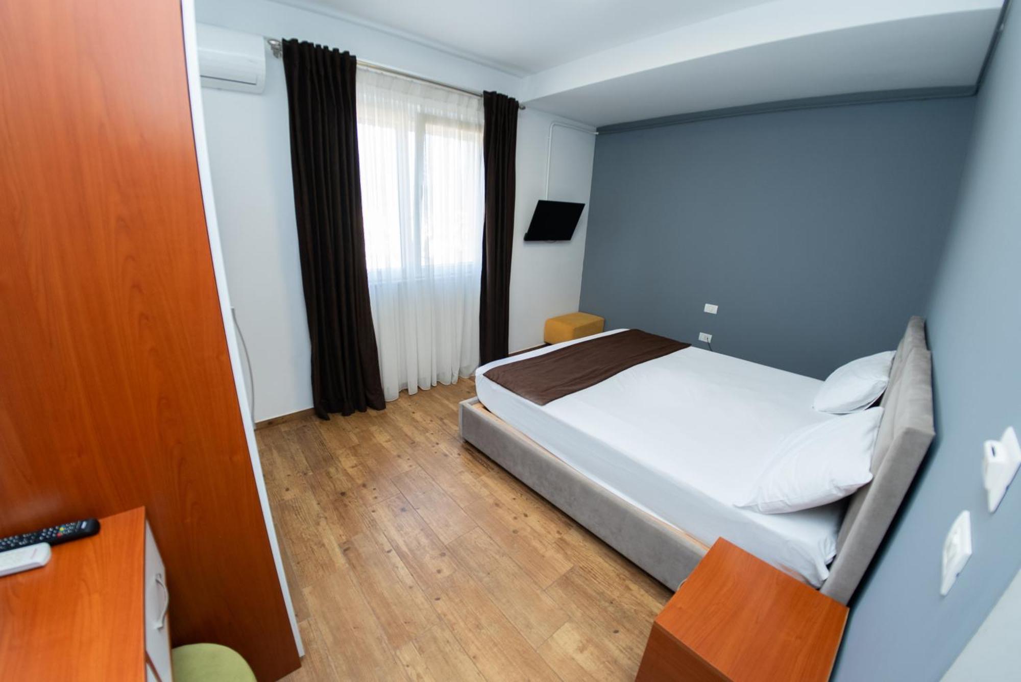 Olivar Hotel Tirana Selitë e Vogël Εξωτερικό φωτογραφία