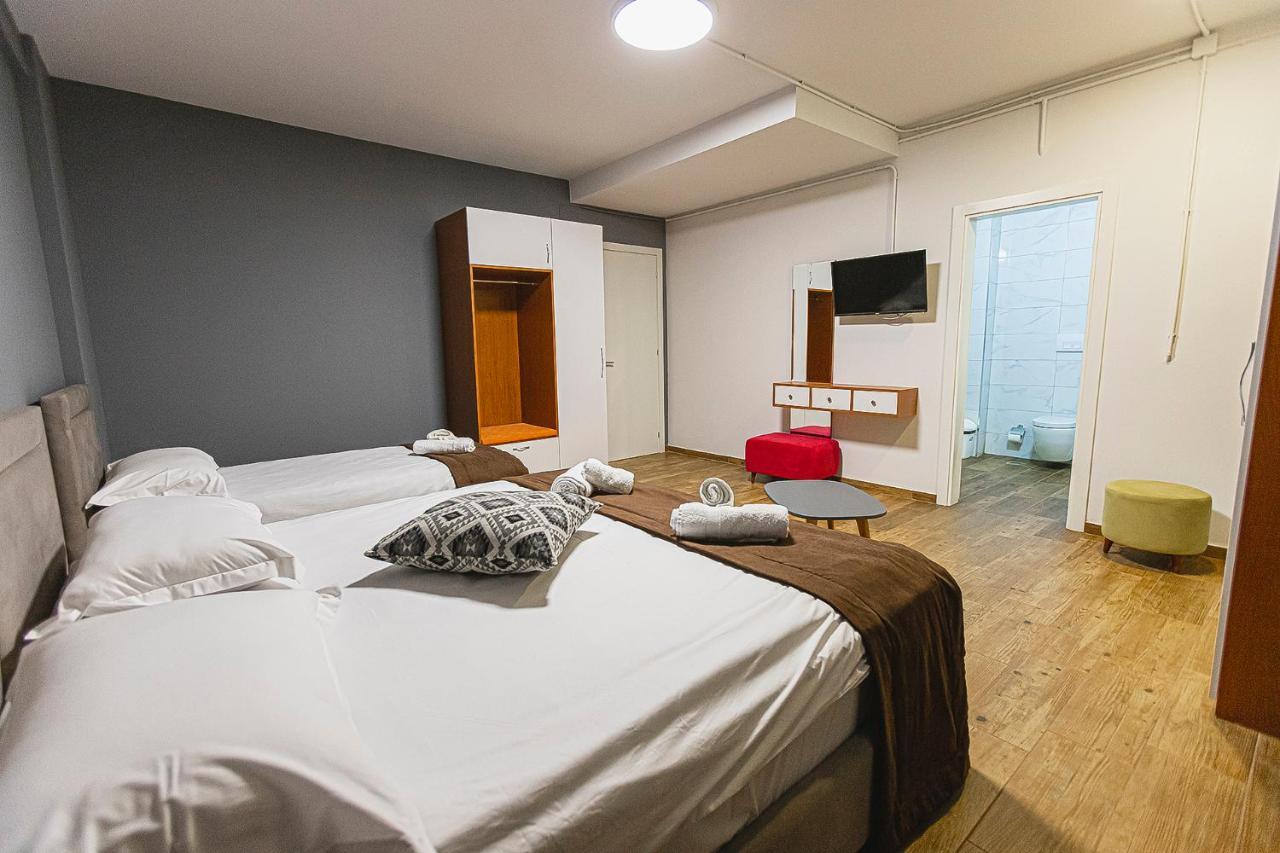 Olivar Hotel Tirana Selitë e Vogël Εξωτερικό φωτογραφία