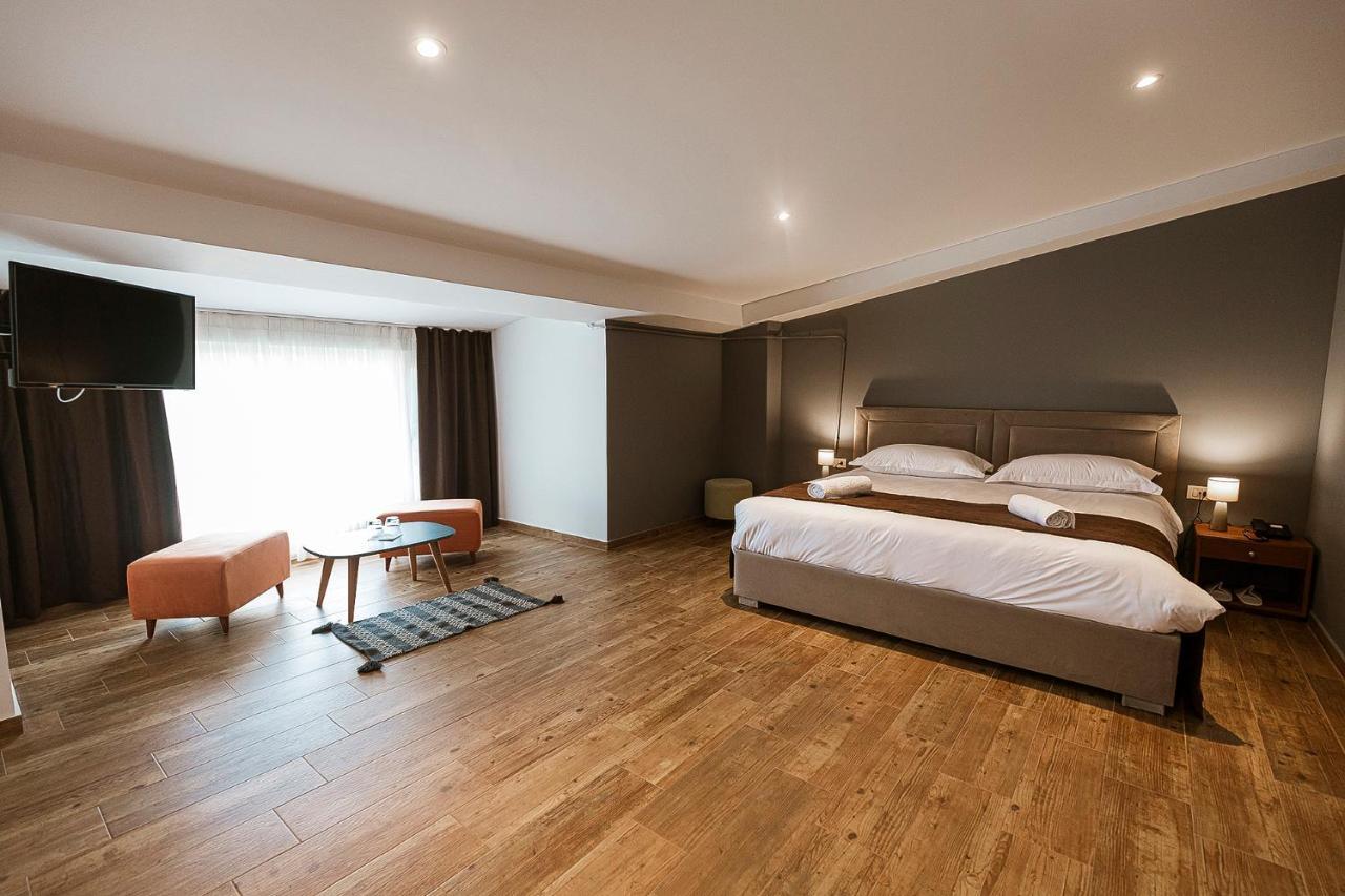 Olivar Hotel Tirana Selitë e Vogël Εξωτερικό φωτογραφία