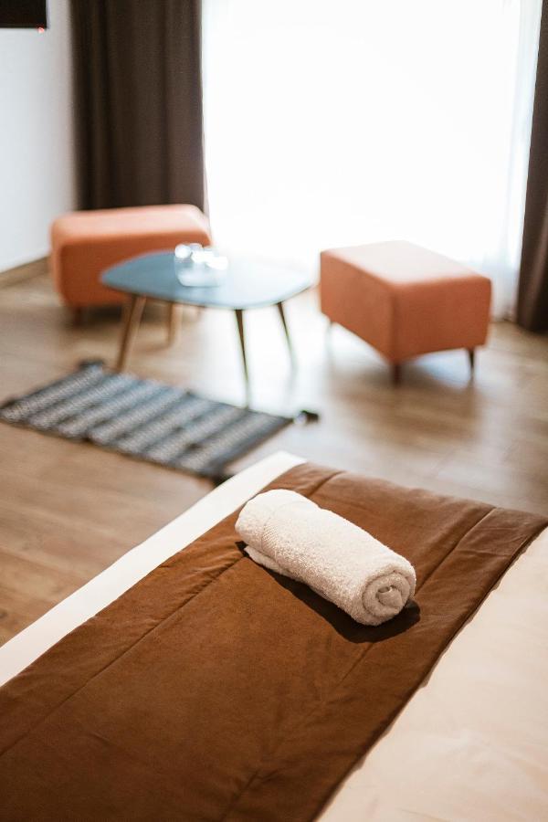 Olivar Hotel Tirana Selitë e Vogël Εξωτερικό φωτογραφία